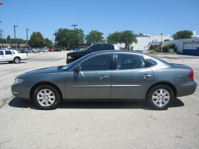 2005 Buick LaCrosse GS 460 Sedan 4D