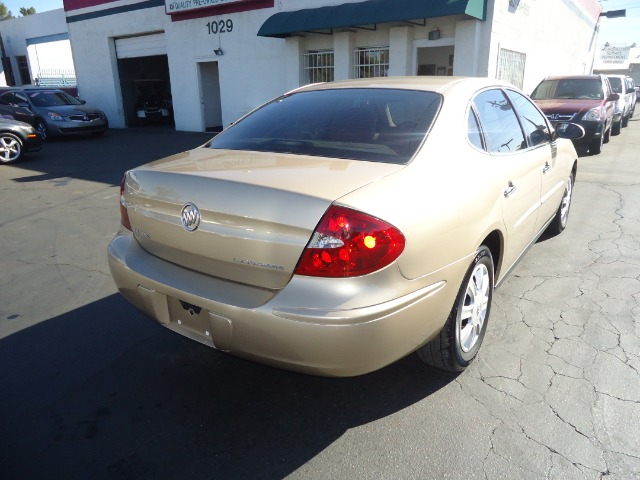 2005 Buick LaCrosse GS 460 Sedan 4D