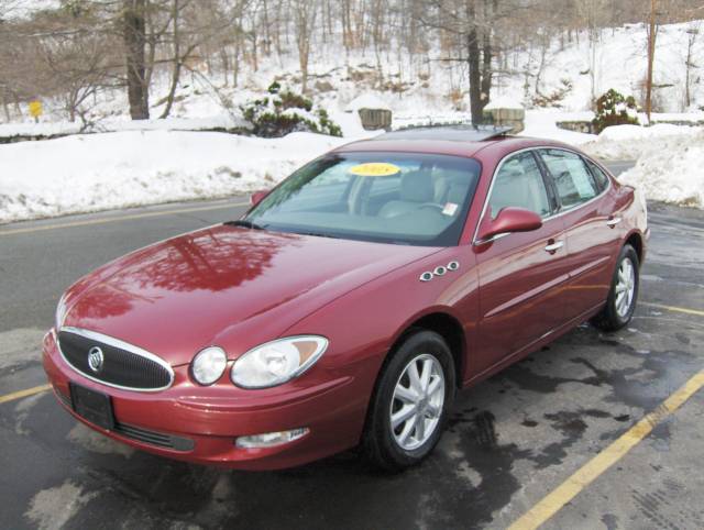 2005 Buick LaCrosse All The Whistlesbells