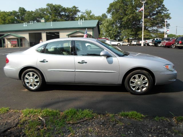 2005 Buick LaCrosse GS 460 Sedan 4D