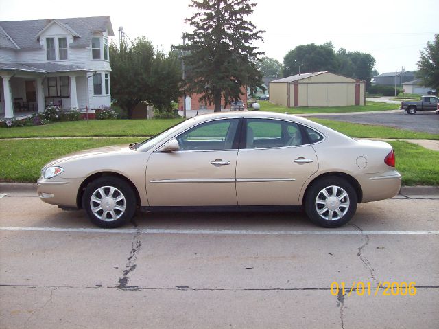 2005 Buick LaCrosse GS 460 Sedan 4D