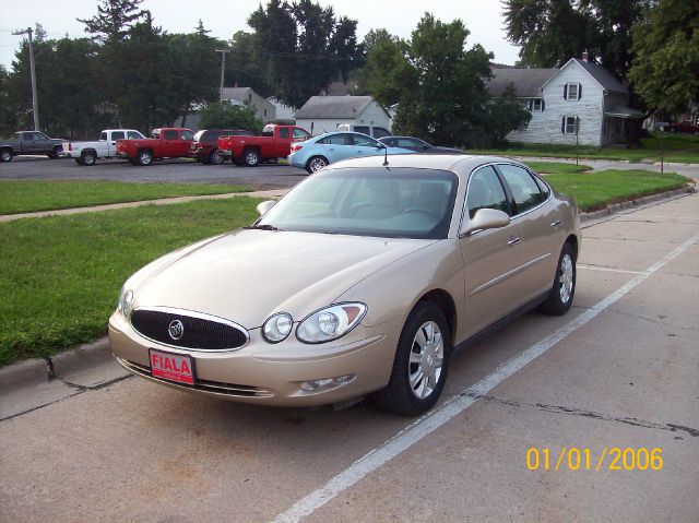 2005 Buick LaCrosse GS 460 Sedan 4D