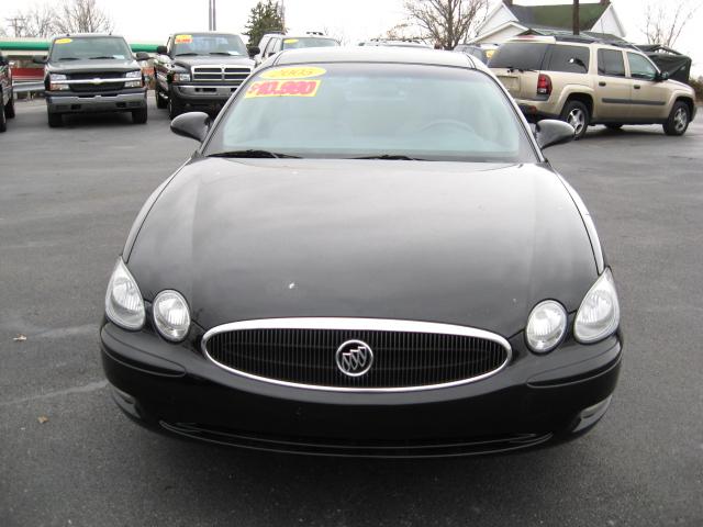 2005 Buick LaCrosse GS 460 Sedan 4D