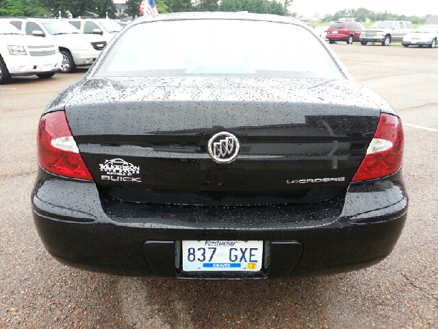 2005 Buick LaCrosse GS 460 Sedan 4D
