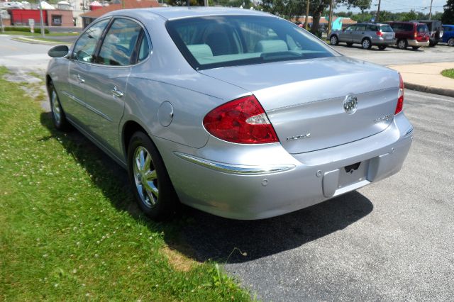 2005 Buick LaCrosse All The Whistlesbells