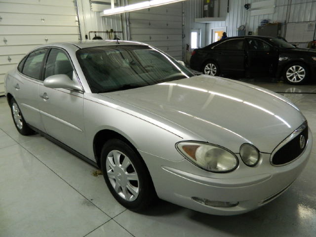 2005 Buick LaCrosse GS 460 Sedan 4D