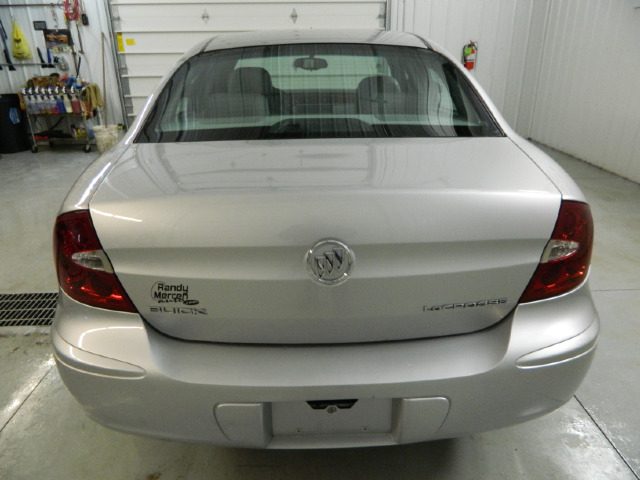 2005 Buick LaCrosse GS 460 Sedan 4D