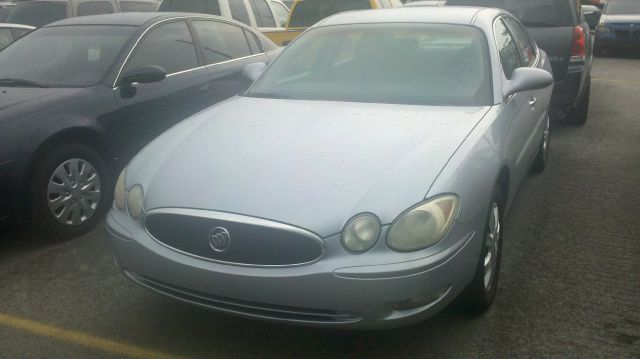 2005 Buick LaCrosse GS 460 Sedan 4D