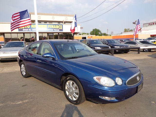 2005 Buick LaCrosse GS 460 Sedan 4D