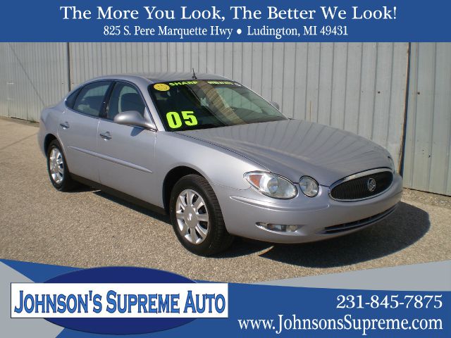 2005 Buick LaCrosse GS 460 Sedan 4D