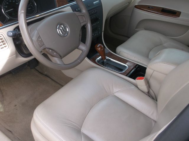 2005 Buick LaCrosse LS Flex Fuel 4x4 This Is One Of Our Best Bargains