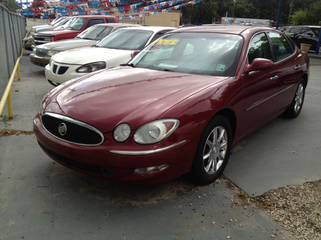 2006 Buick LaCrosse GL Sedan 4D