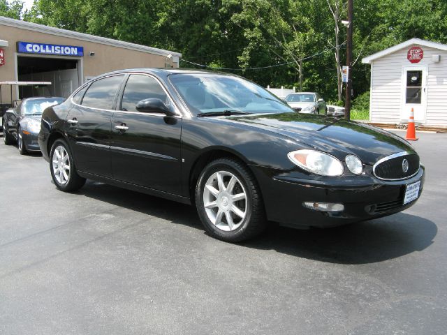 2006 Buick LaCrosse GL Sedan 4D