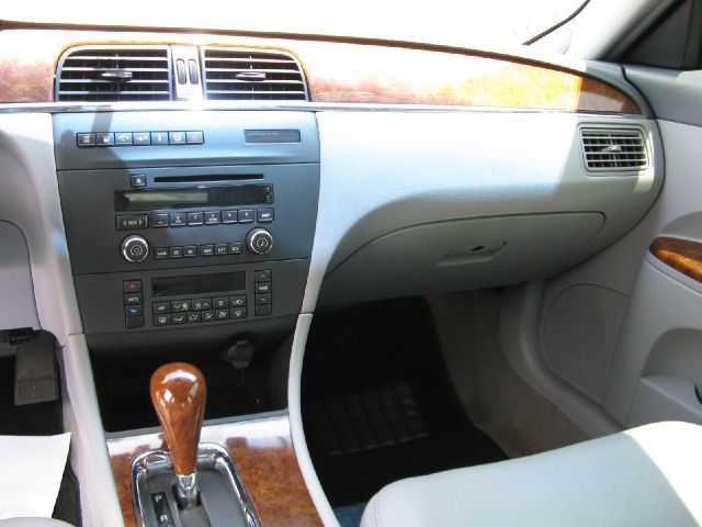 2006 Buick LaCrosse GL Sedan 4D