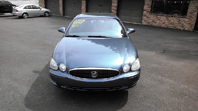 2006 Buick LaCrosse GS 460 Sedan 4D