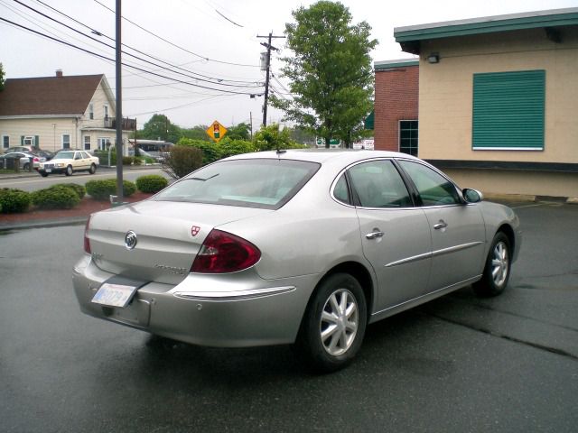 2006 Buick LaCrosse All The Whistlesbells