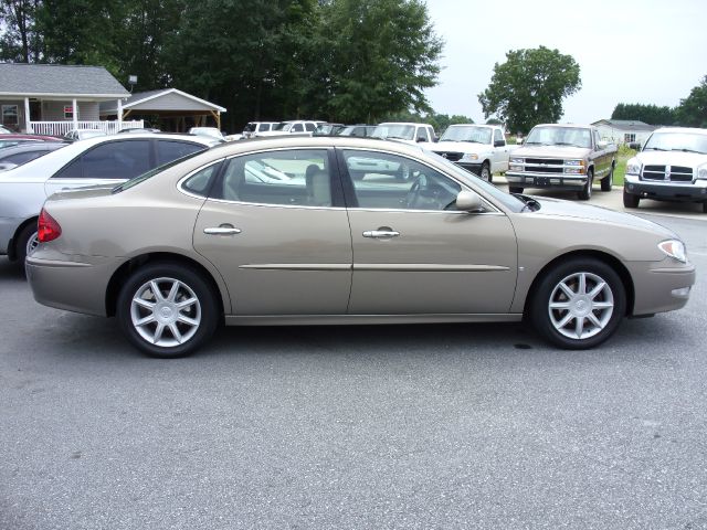 2006 Buick LaCrosse GL Sedan 4D