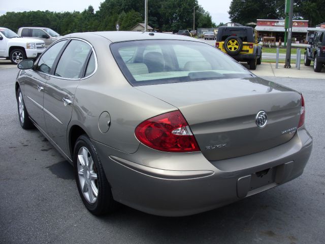 2006 Buick LaCrosse GL Sedan 4D