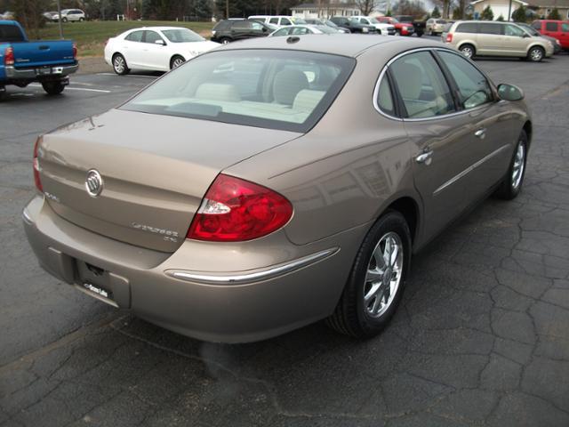 2007 Buick LaCrosse 4dr Sdn GLX V6 4motion Auto