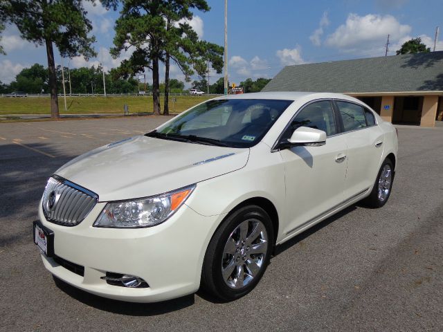 2010 Buick LaCrosse GL Sedan 4D