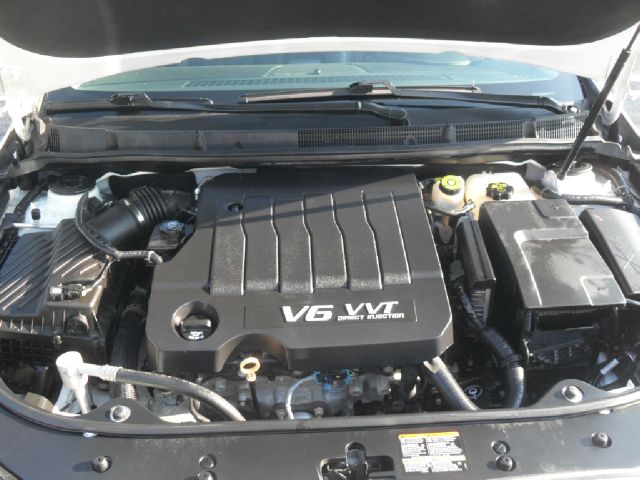 2010 Buick LaCrosse CREW CAB Ltz71