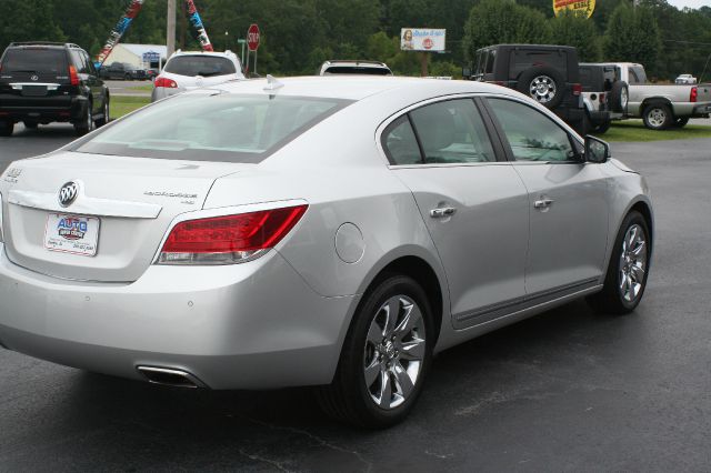 2010 Buick LaCrosse GL Sedan 4D