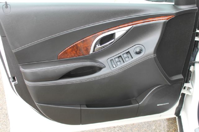 2010 Buick LaCrosse GL Sedan 4D