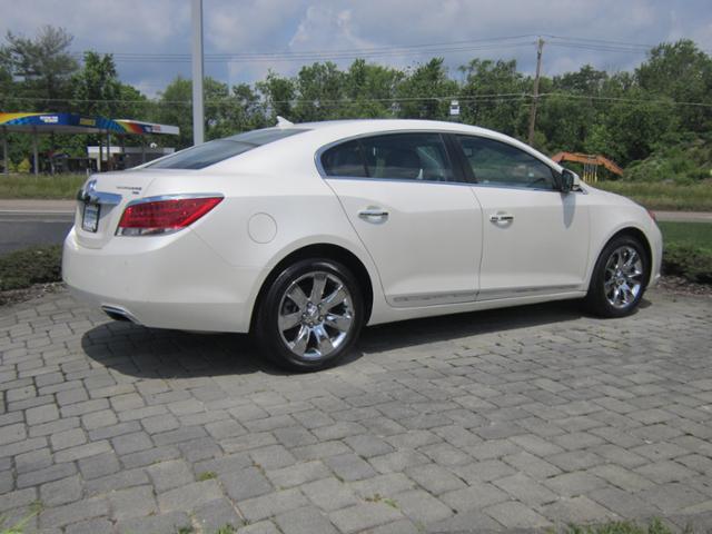 2010 Buick LaCrosse 2500 QUAD SLT