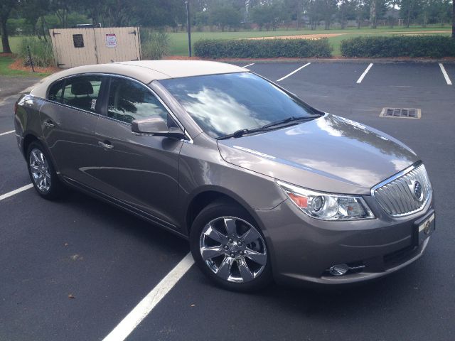 2010 Buick LaCrosse GL Sedan 4D