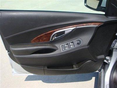 2011 Buick LaCrosse All The Whistlesbells