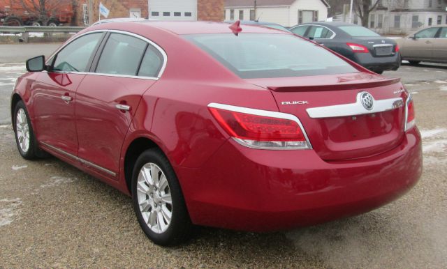 2012 Buick LaCrosse 2dr Cpe 328i RWD Spotrs