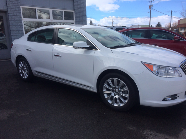 2013 Buick LaCrosse 2dr Cpe 328i RWD Spotrs