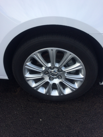 2013 Buick LaCrosse 2dr Cpe 328i RWD Spotrs