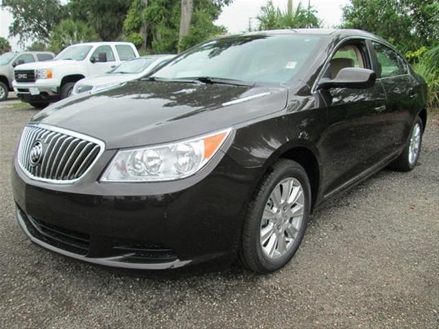 2013 Buick LaCrosse Luxury Sedan Cadillac Factory Certified