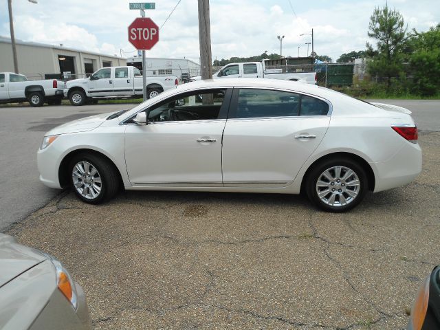 2013 Buick LaCrosse 2dr Cpe 328i RWD Spotrs