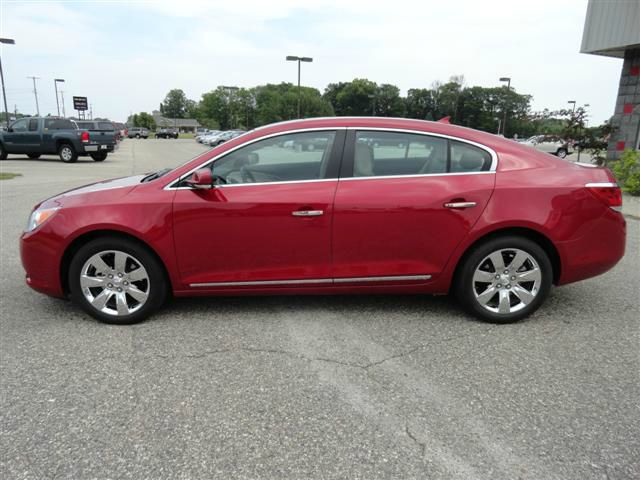 2013 Buick LaCrosse 2dr Cpe 328i RWD Spotrs