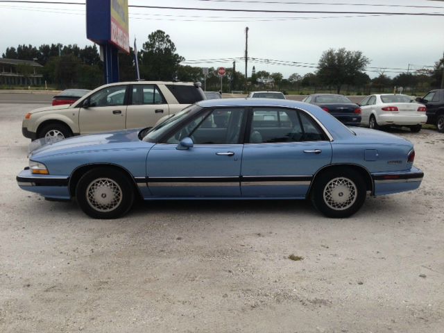 1992 Buick LeSabre SLT 25