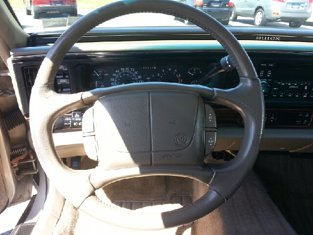 1997 Buick LeSabre SLT 25
