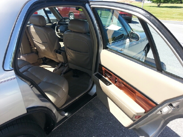 1997 Buick LeSabre SLT 25