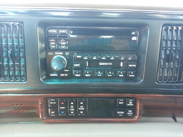 1997 Buick LeSabre SLT 25