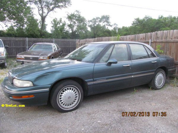 1997 Buick LeSabre SLT 25