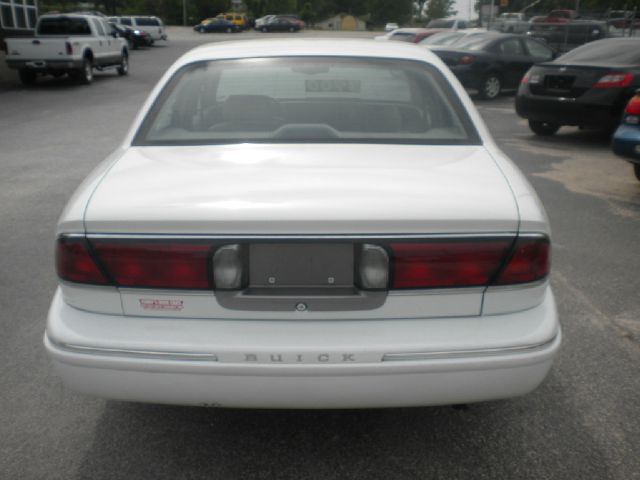 1999 Buick LeSabre SLT 25