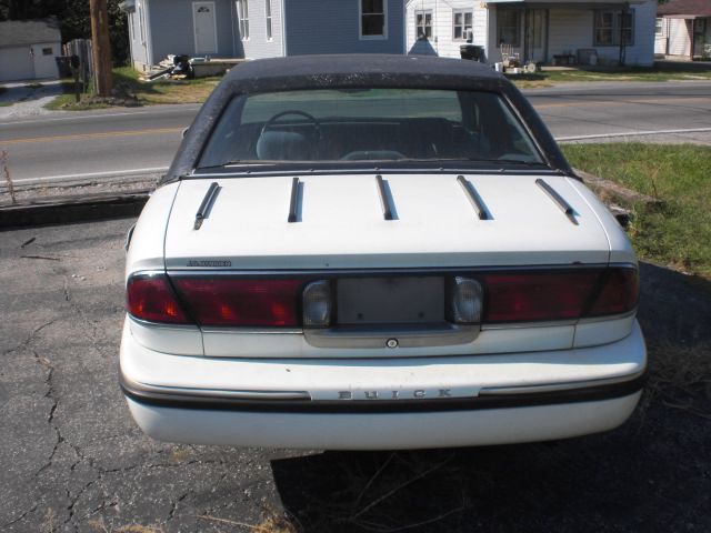 1999 Buick LeSabre 14 Box MPR