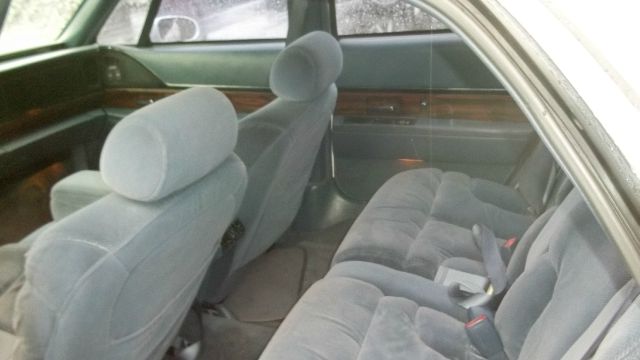 1999 Buick LeSabre SLT 25