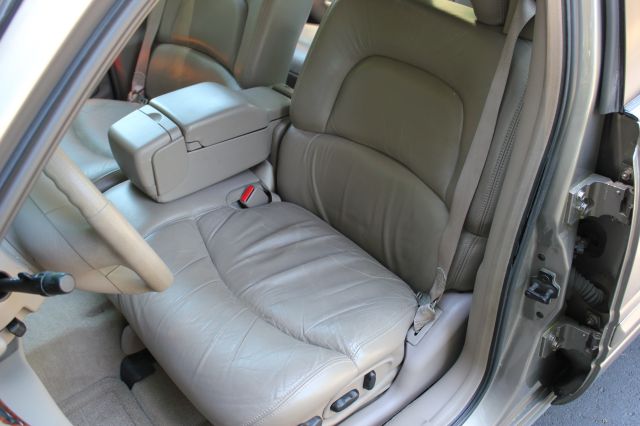 2000 Buick LeSabre SLT 25