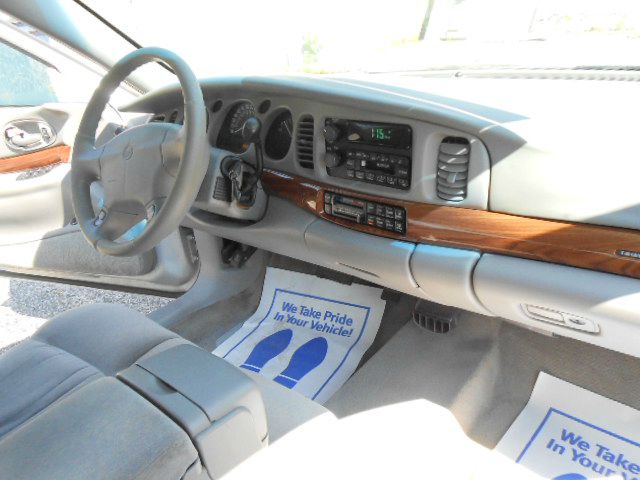 2000 Buick LeSabre 14 Box MPR