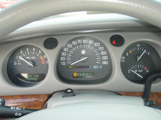 2000 Buick LeSabre SLT 25