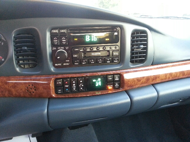 2000 Buick LeSabre SLT 25