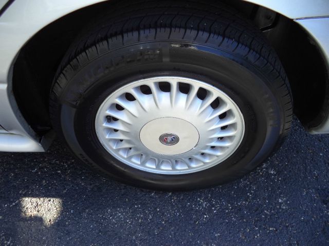 2001 Buick LeSabre 14 Box MPR