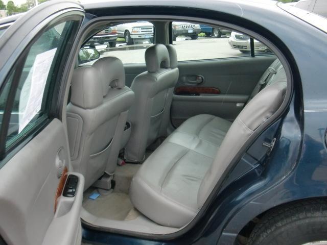 2002 Buick LeSabre SLT 25